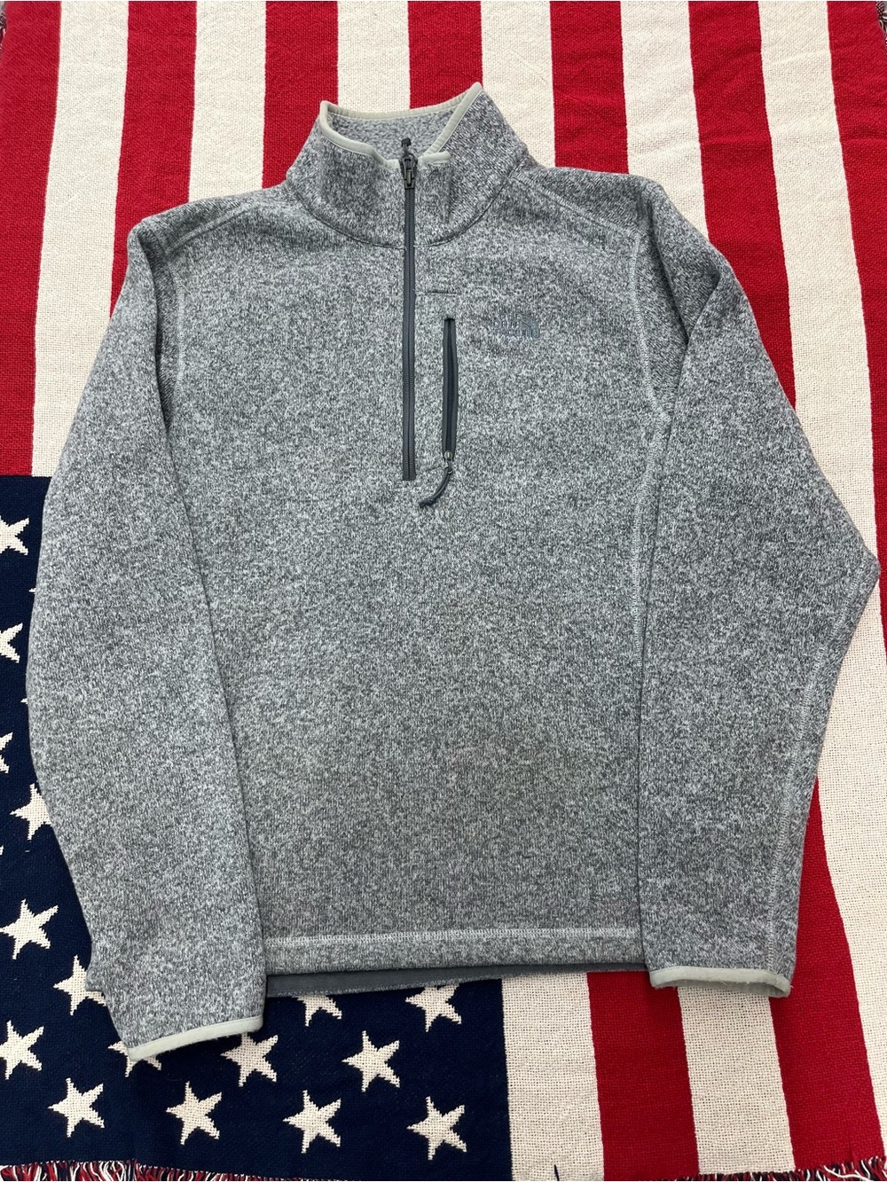 The North Face Men's Gray Heather Quarter-Zip Pullover Size Medium